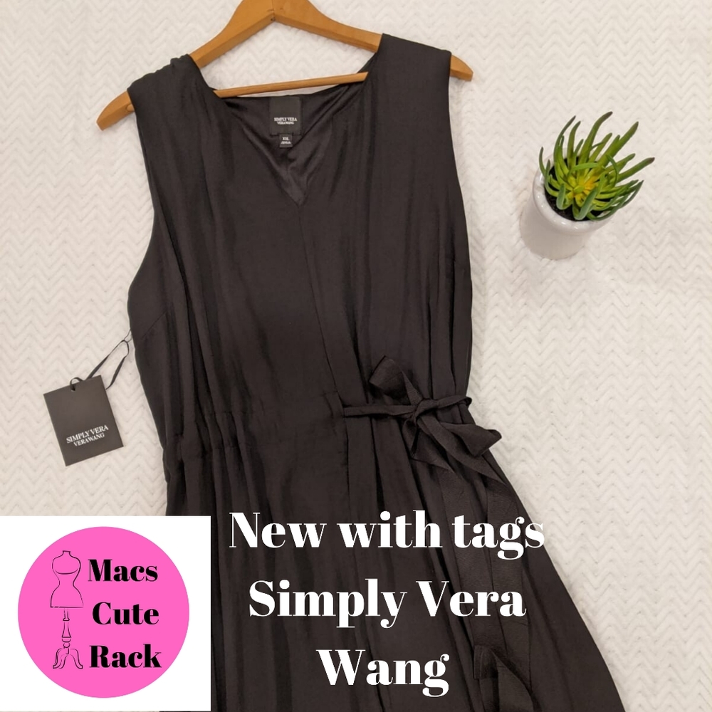 NWT Simply Vera Wang Black Bow Dress